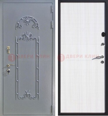 Серая входная дверь с порошковым покрытием ДП-67 в Зеленограде